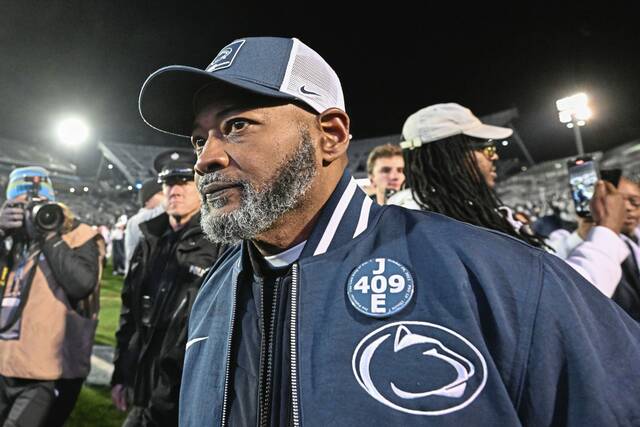 9098895_web1_AP25327851479838