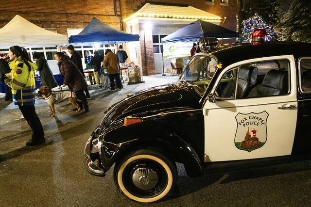 9100669_web1_her-LightUp9-121125