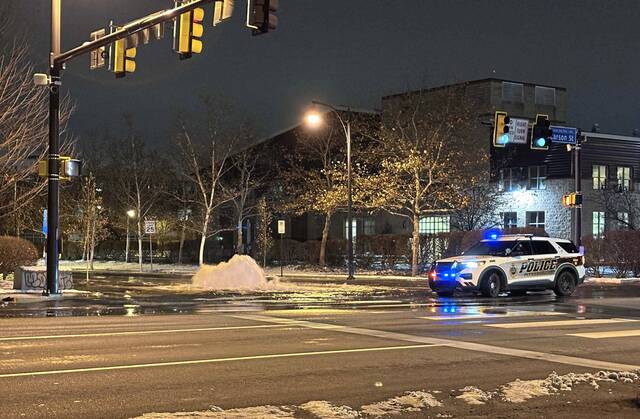 9100759_web1_ptr-WaterMainBkSS-120525