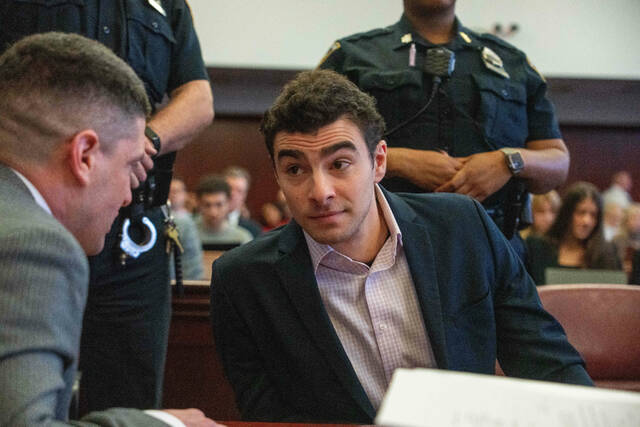 9100880_web1_9100880-5dba5ab96cb6463da639f9ccb45a2b3f