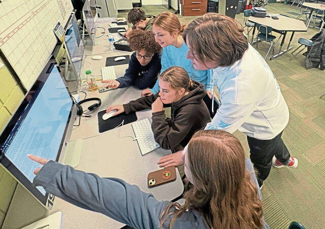 9101350_web1_gtr-ContentCreators-120525