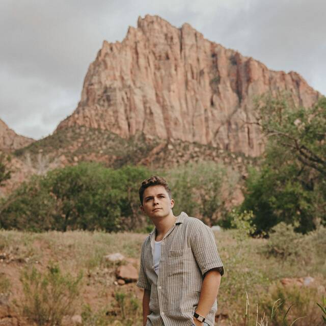 9102416_web1_ptr-josiahqueen-12xx25