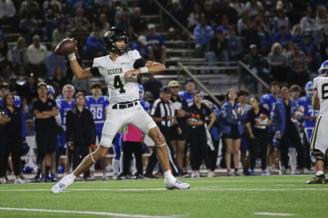 9102999_web1_gtr-CoreyDailey-120625