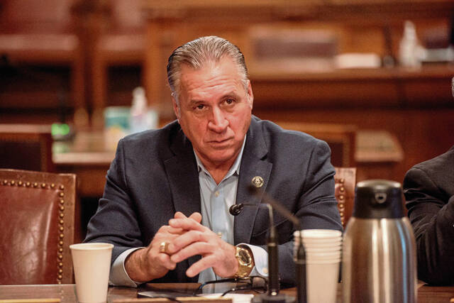 9108128_web1_ptr-CouncilChambers2