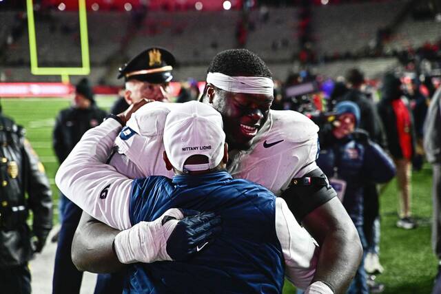 9109676_web1_AP25334048406276