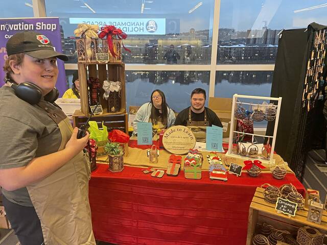 9111987_web1_vnd-HandmadeGrant-121025