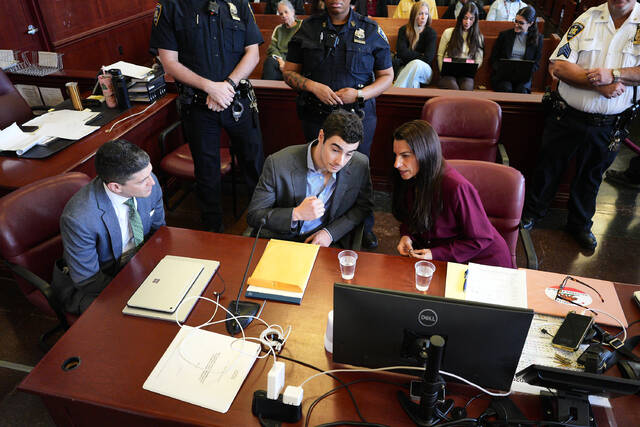 9112365_web1_9112365-c49aa267c6984320ada458c967a72025