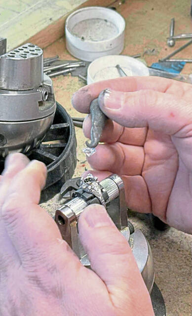 9112766_web1_sew-ThomasJewelers-3