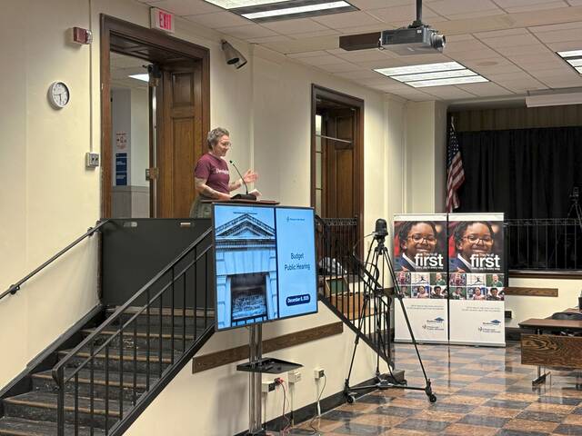 9112867_web1_ptr-ppsbudgethearing2-120925 9112867_web1_ptr-ppsbudgethearing2-120925