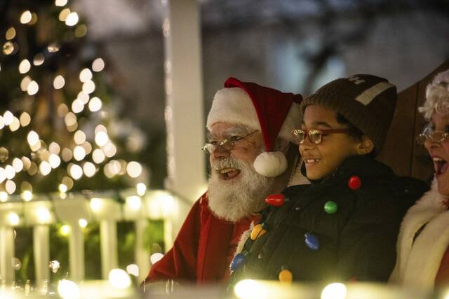 9113070_web1_SEW-SewLightUp9-121825