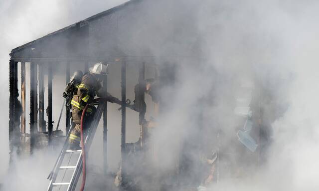 9113578_web1_GTR-HopiDriveFire103-120925