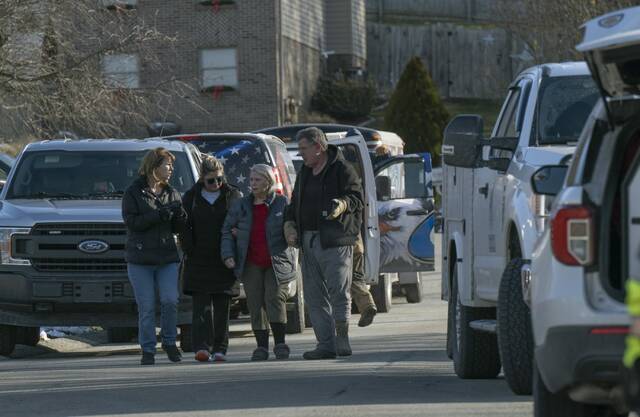 9113578_web1_GTR-HopiDriveFire104-120925