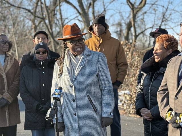 9114088_web1_php-EastHillsDrive-011526--4-