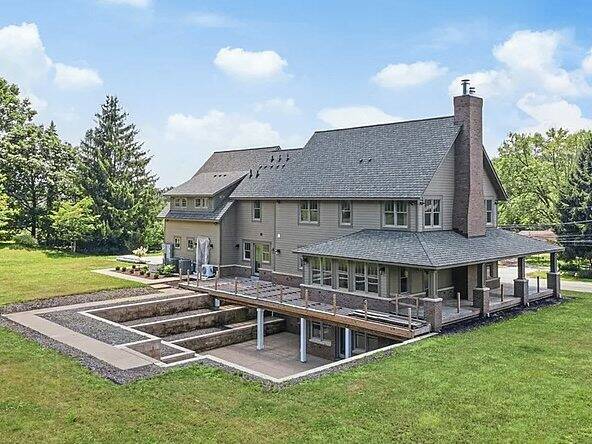 9114156_web1_ptr-neversold-121225-7