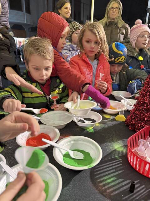 9114614_web1_her-LightTheWall3-121825