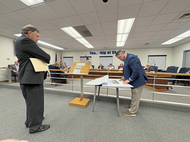 9116102_web1_sj-shalermausoleum2-121125
