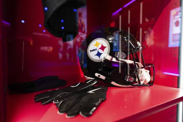 Slide 
													
													6