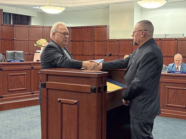 9119138_web1_nhj-westviewcouncil-121125