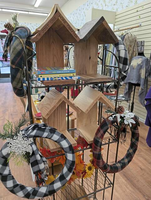 9119983_web1_gtr-ArtisansBoutique03-121225