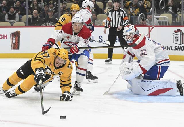 9120171_web1_ptr-PensCanadiens01-121225