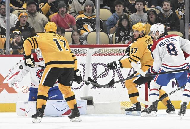 9120171_web1_ptr-PensCanadiens06-121225