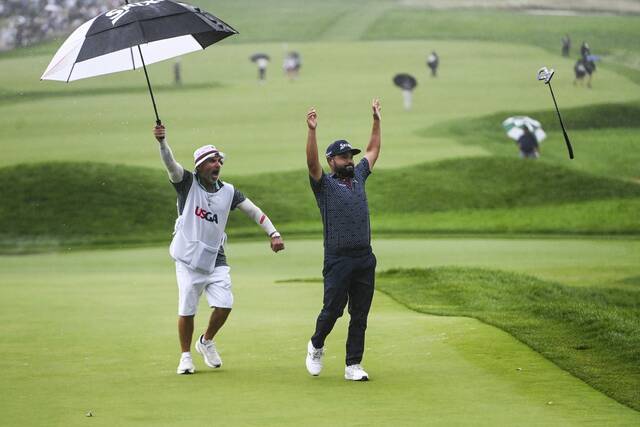 Slide 
													
													10