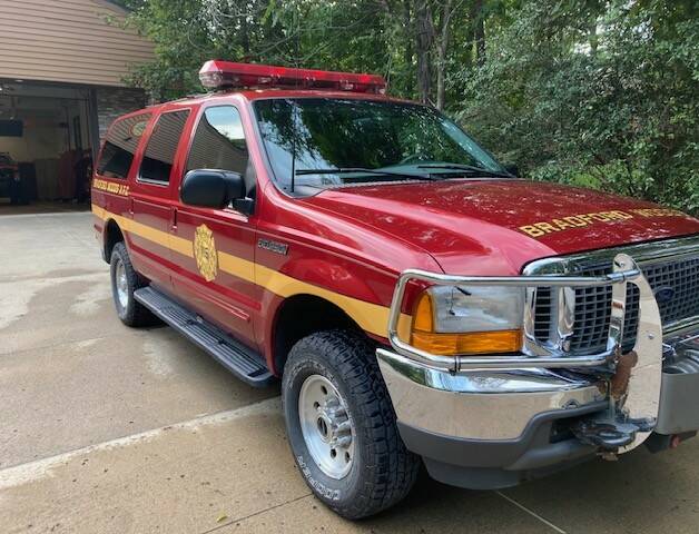 9123713_web1_naj-BradfordWoodsFireVehicle-012226