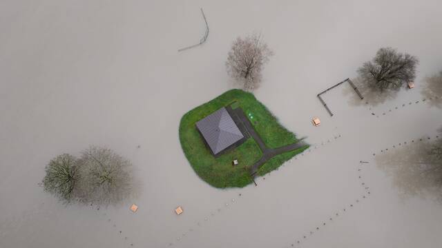 9123918_web1_9123918-157d5206e1e9448ea3293e1621ebc086