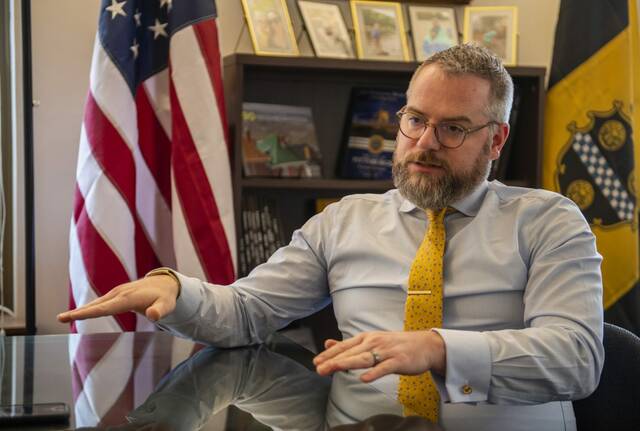 9124434_web1_ptr-Pawlak3