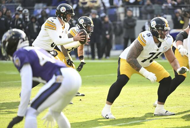 9124450_web1_ptr-steelers12-120925 9124450_web1_ptr-steelers12-120925