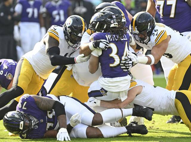 9124450_web1_ptr-steelers16-120925 9124450_web1_ptr-steelers16-120925