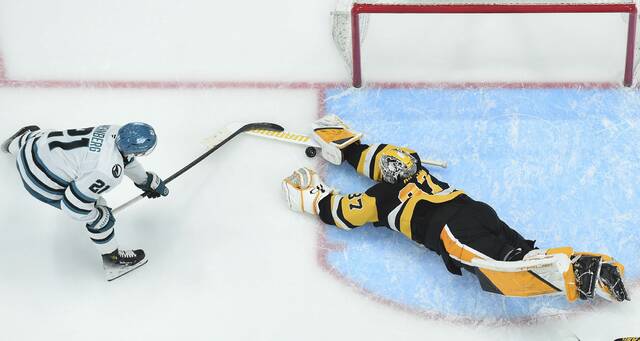 9126527_web1_ptr-PensSharks16-121425