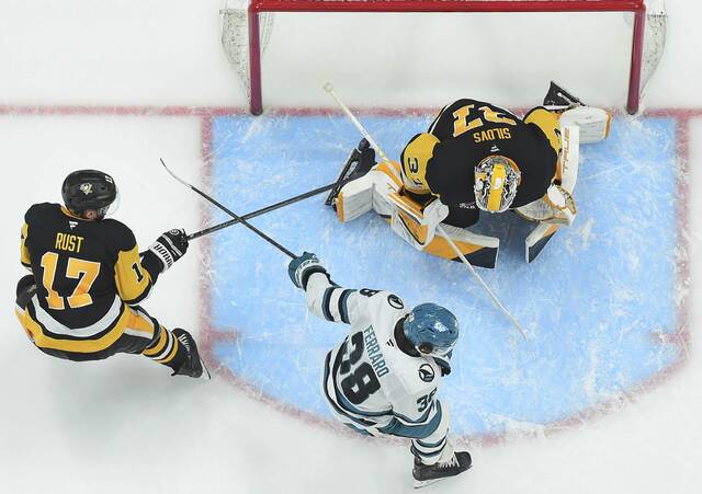 9126527_web1_ptr-PensSharks17-121425