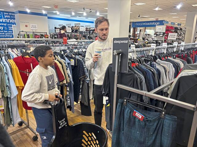 9126610_web1_vnd-macyskids2-121425