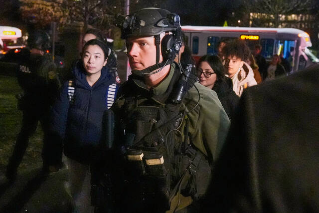 9128001_web1_9128001-dbc58af33e704d629d134e4644134989