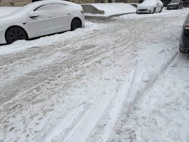 9130228_web1_ptr-SnowyStreets4-121625