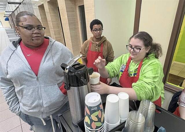 9132812_web1_vnd-BHScoffee1