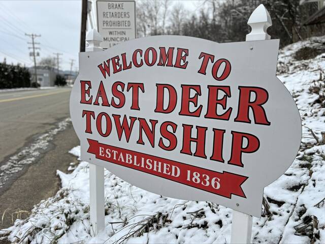 9133298_web1_VND-East-Deer-Township-sign-Dec-2025