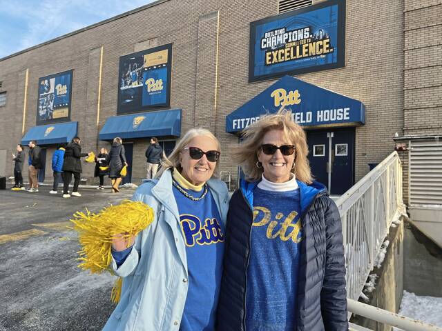 9133462_web1_gtr-pittvbfans-121725 9133462_web1_gtr-pittvbfans-121725