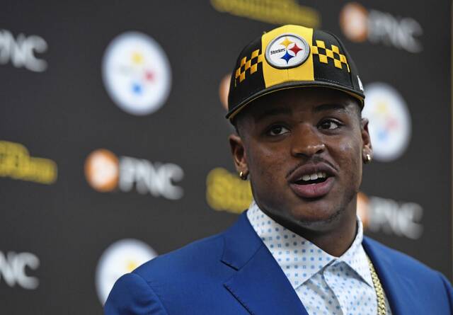 9134013_web1_ptr-bush1