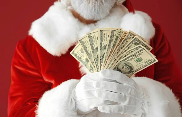 What Americans think about giving cash as holiday gifts