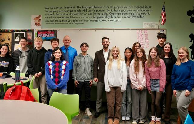 9135813_web1_CDgroupTAKE2