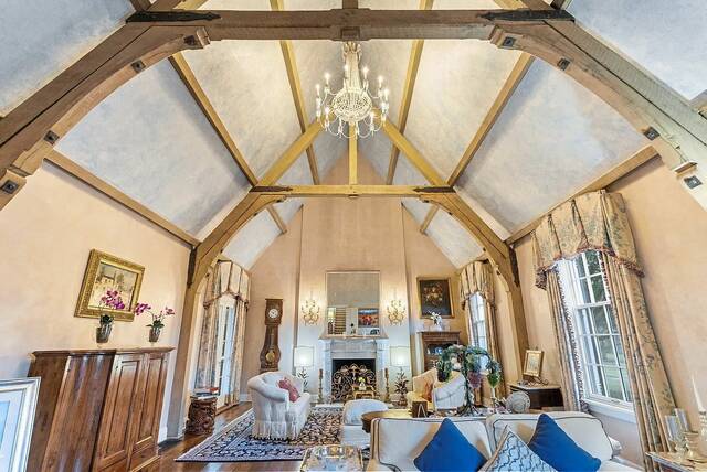 Slide 
													
													9