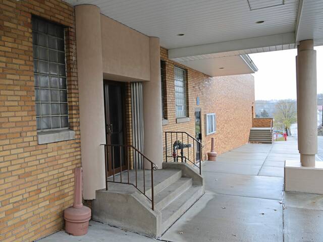 9136059_web1_sj-reservebudget-121224