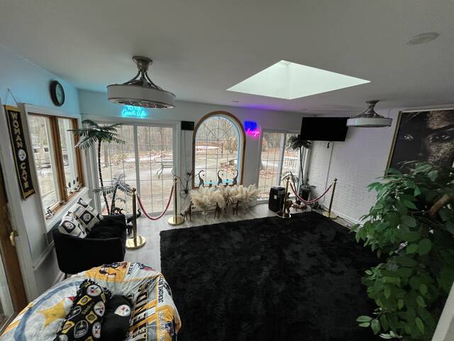 Slide 
													
													16