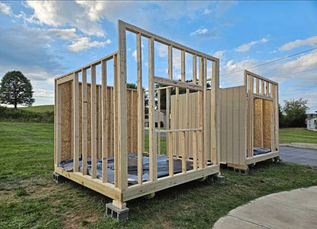 Slide 
													
													6