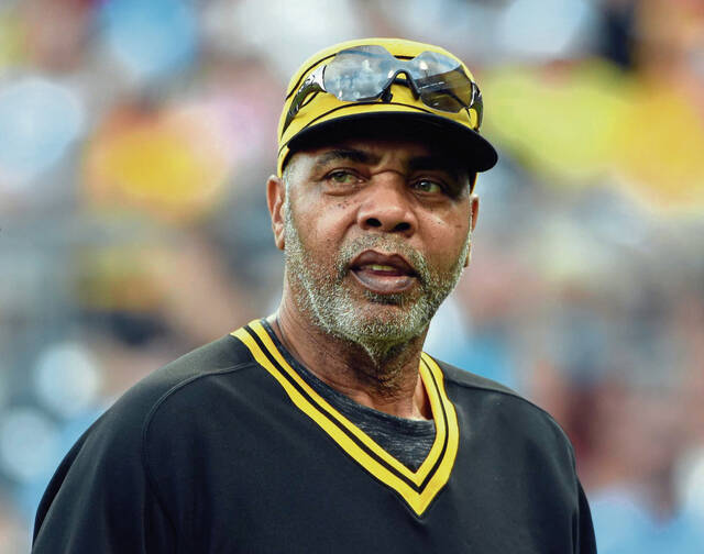 9142035_web1_gtr-79pirates-parker