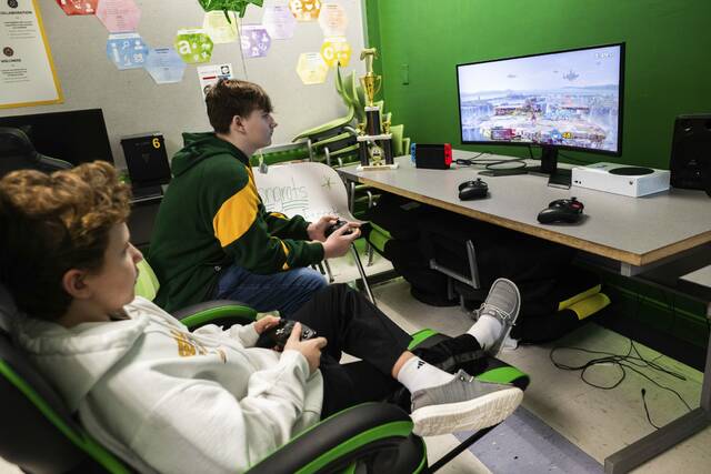 Slide 
													
													3