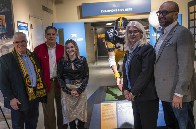 Slide 
													
													3