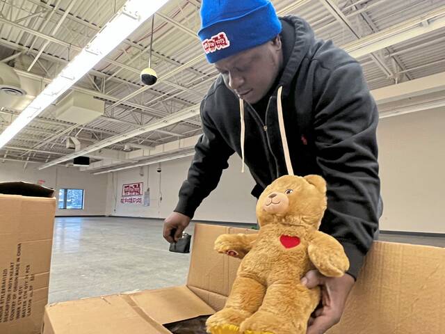 Slide 
													
													5